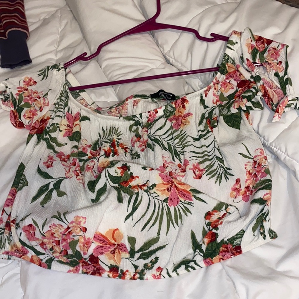 cute off the shoulders crop top